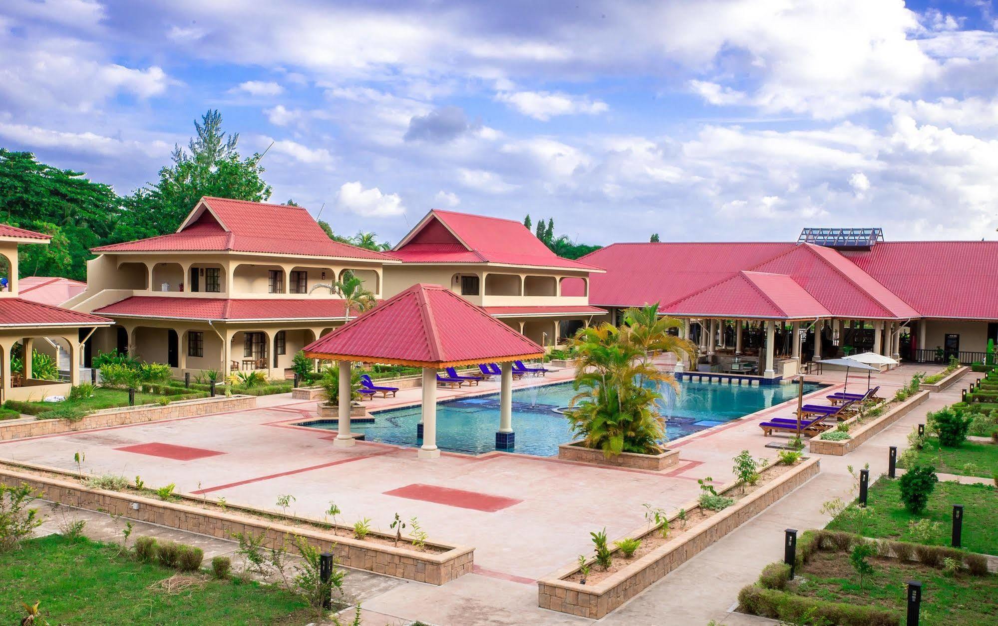 Oasis Hotel Restaurant & Spa Гранд-Анс Екстер'єр фото
