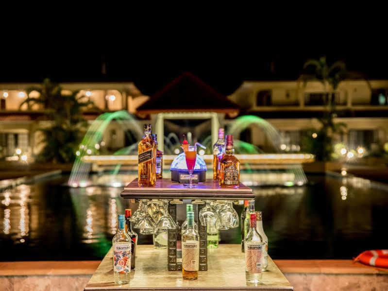 Oasis Hotel Restaurant & Spa Гранд-Анс Екстер'єр фото